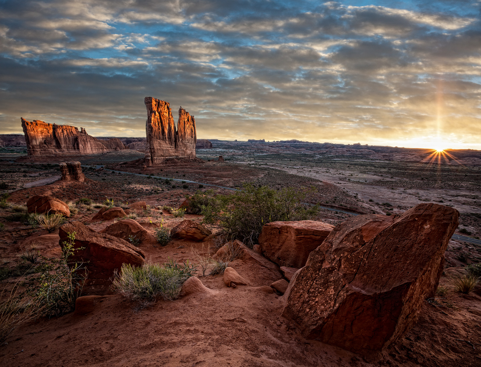 Arches-Sunrise-1b.jpg