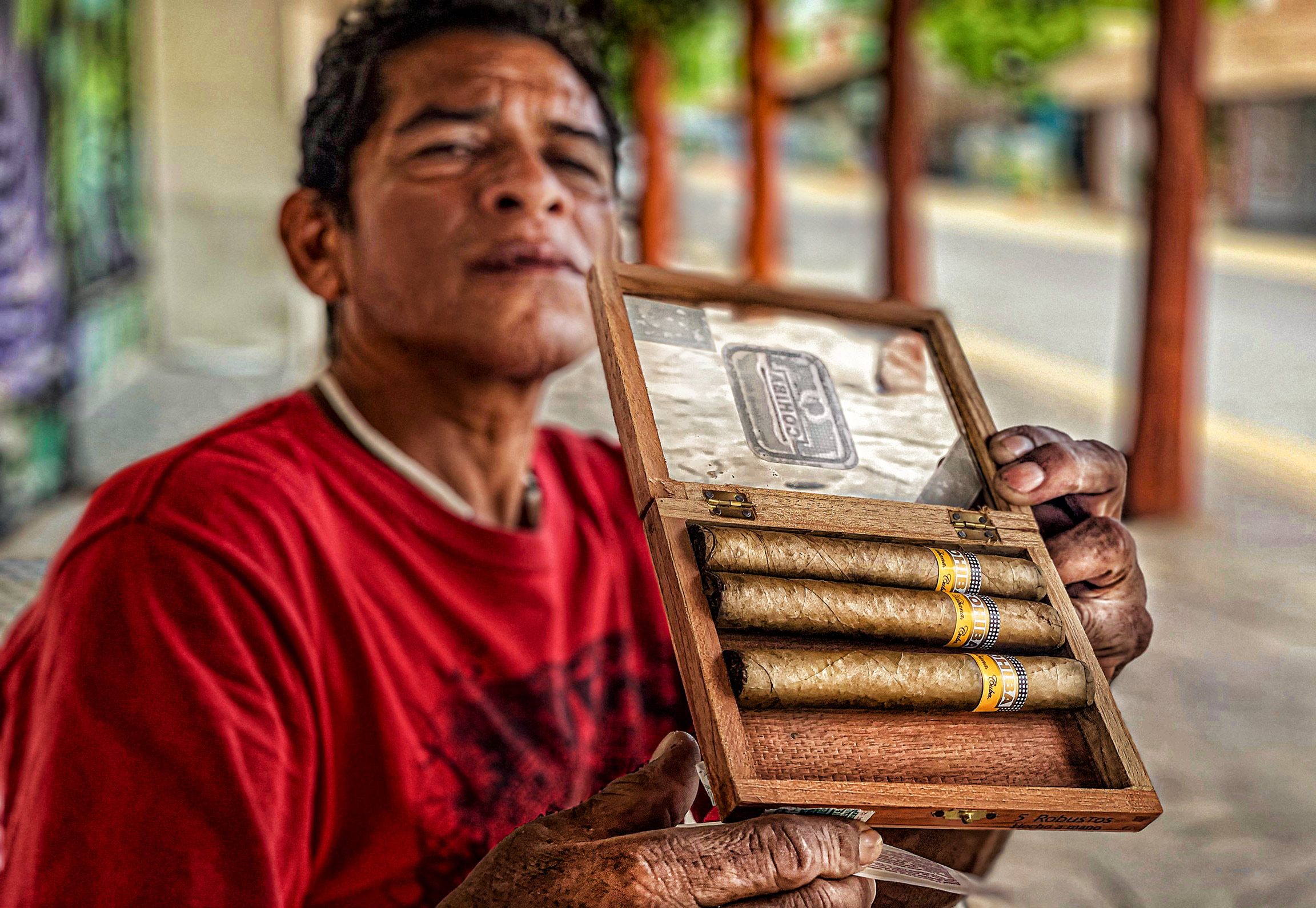 Cigar-Man-Mexico-1